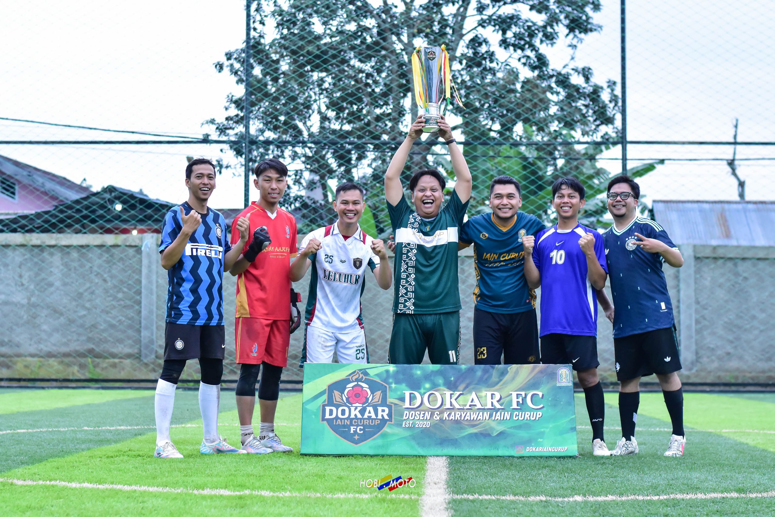 Fun Mini Soccer Jilid V: Hikmah FC Angkat Trofi, Keringat Dapat, Silaturahmi Melekat Jelang Ramadan